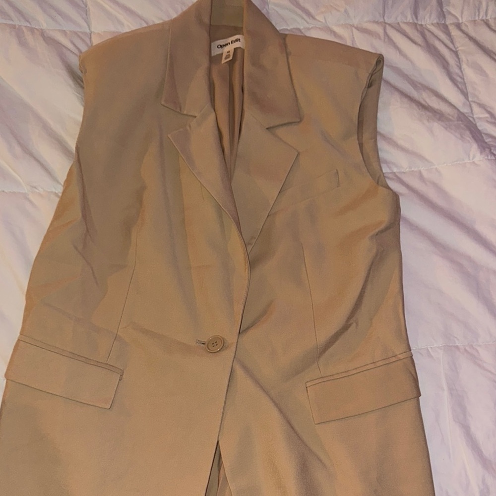 Open Edit Beige Sleeveless Vest